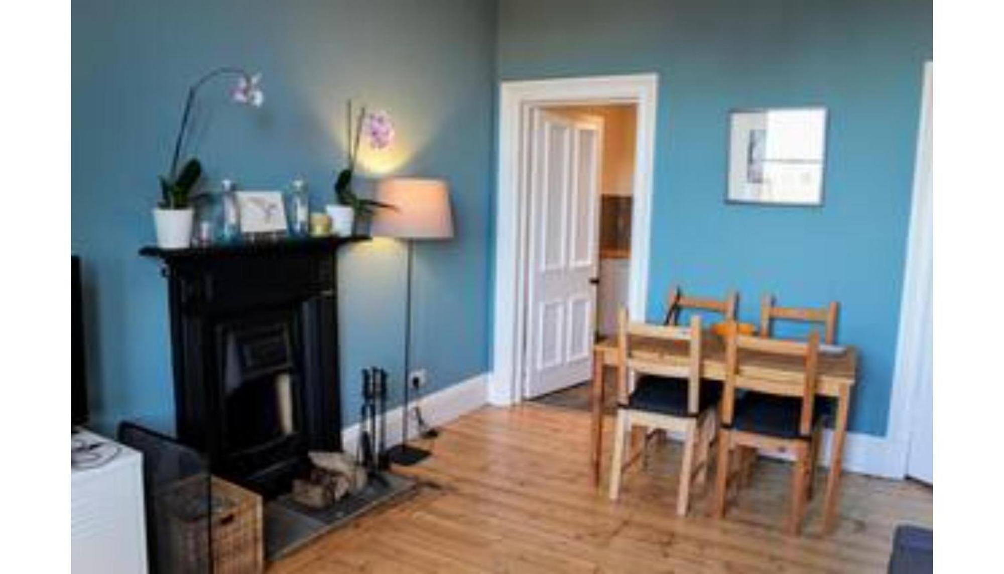 Bright Modern Arthurs Seat 2 Bedroom Apartment エディンバラ エクステリア 写真